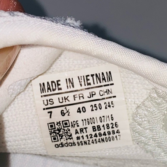 YEEZY BOOST 350 V2/ UNISEX M-7 W=8.5 - Picture 10 of 11